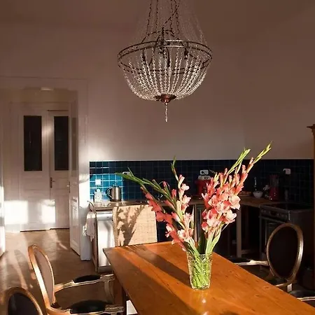Hotel Bachelor Pad Pax 24 Gentlemen's Power Package Krakow